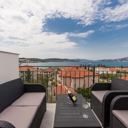 Apartment Tamara Трогир Екстериор снимка
