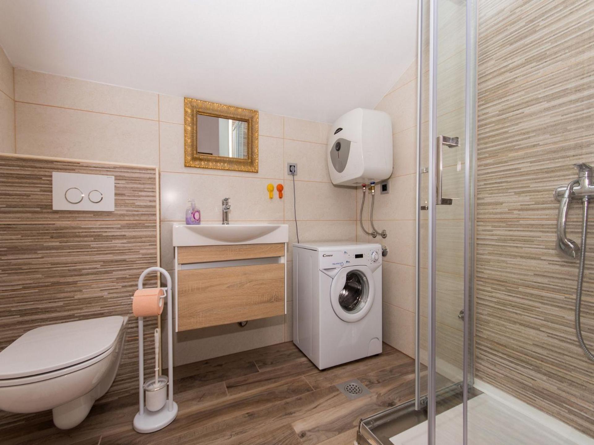 Apartment Tamara Трогир Екстериор снимка
